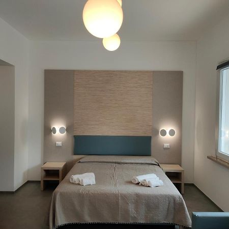 Iris Ar Holiday-Home Peschiera del Garda Zewnętrze zdjęcie