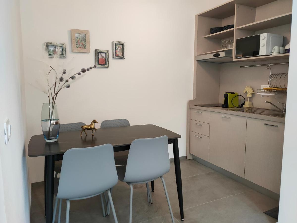 Iris Ar Holiday-Home Peschiera del Garda Zewnętrze zdjęcie