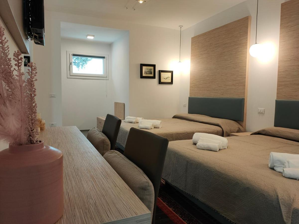 Iris Ar Holiday-Home Peschiera del Garda Zewnętrze zdjęcie
