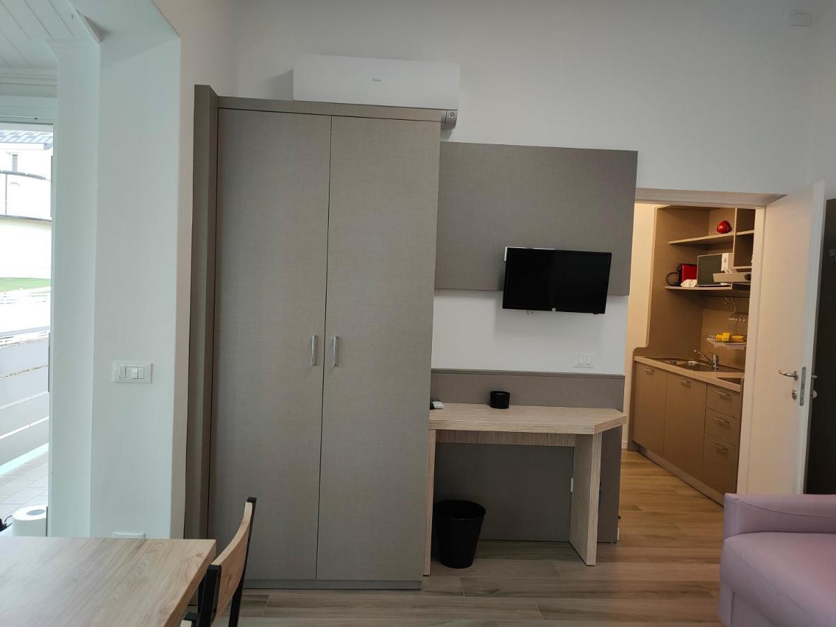 Iris Ar Holiday-Home Peschiera del Garda Zewnętrze zdjęcie
