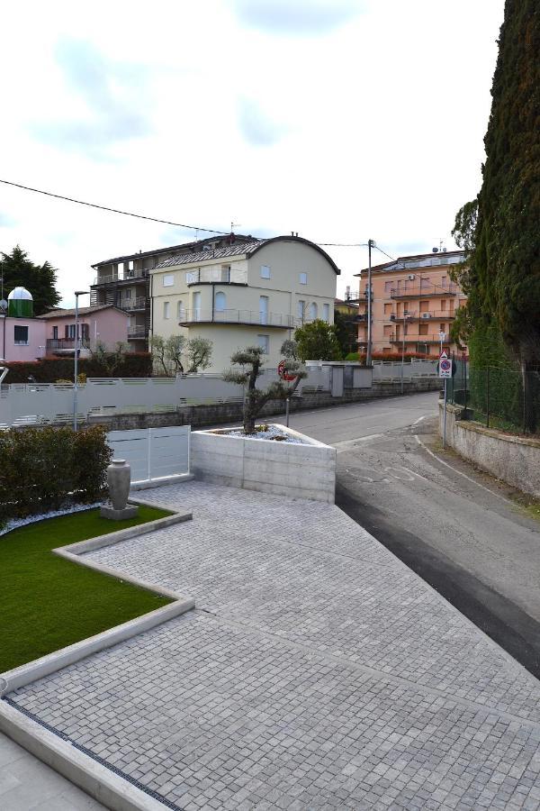 Iris Ar Holiday-Home Peschiera del Garda Zewnętrze zdjęcie