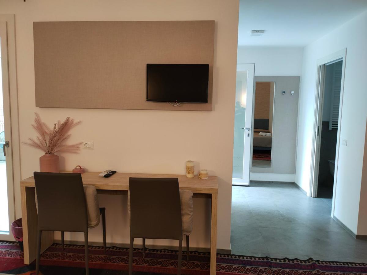 Iris Ar Holiday-Home Peschiera del Garda Zewnętrze zdjęcie