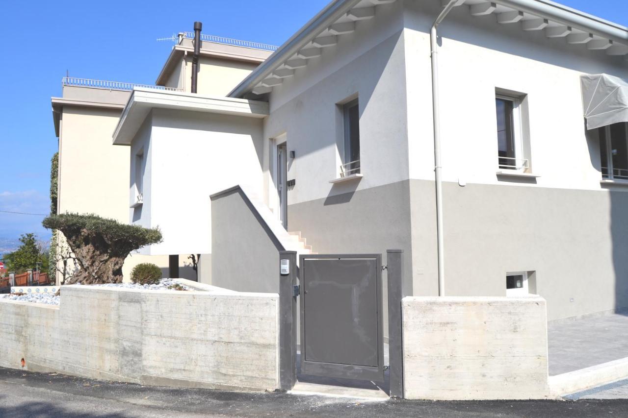 Iris Ar Holiday-Home Peschiera del Garda Zewnętrze zdjęcie